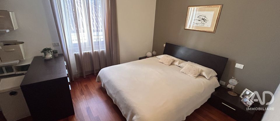 Three-room apartment of 120 m² in Meda (20821)