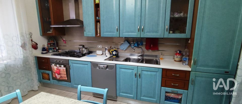 Appartamento 9 locali di 158 m² a Scalea (87029)