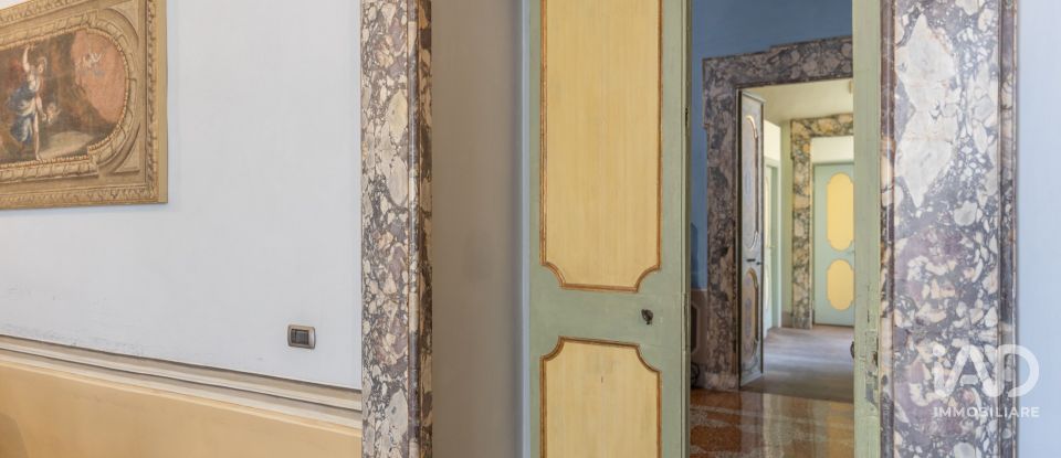 Appartamento 7 locali di 250 m² a Ancona (60121)