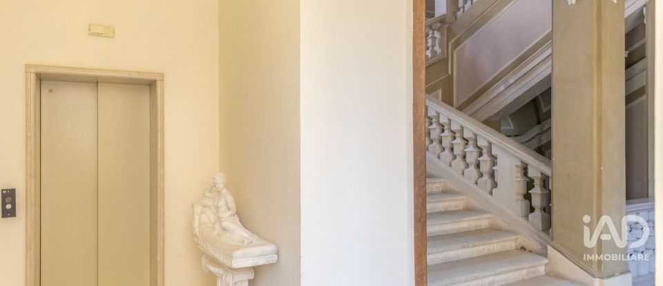 Appartamento 7 locali di 250 m² a Ancona (60121)