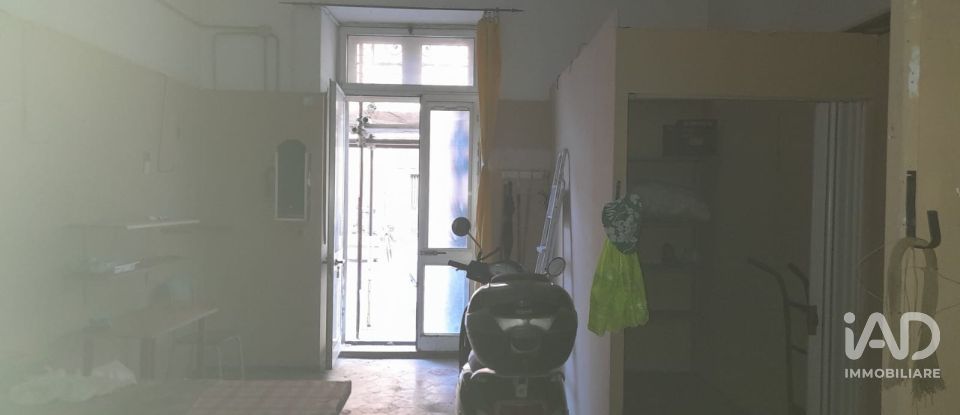 Negozio / locale commerciale di 50 m² in Savona (17100)