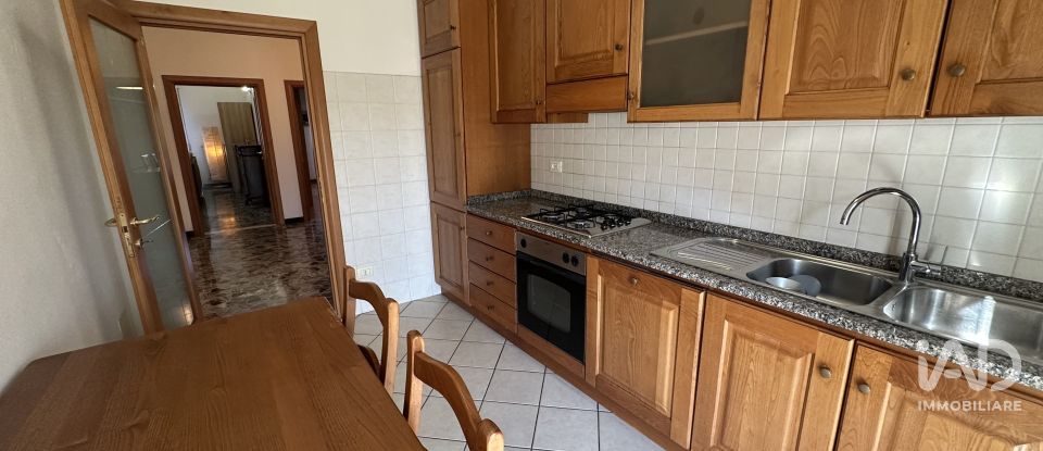 Appartamento 7 locali di 105 m² a Ferrara (44121)