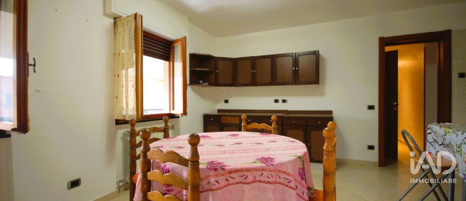 Apartment 7 rooms of 90 m² in Moconesi (16047)