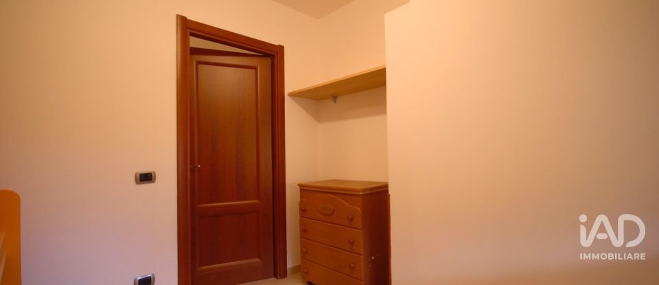 Apartment 7 rooms of 90 m² in Moconesi (16047)
