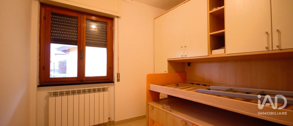 Apartment 7 rooms of 90 m² in Moconesi (16047)