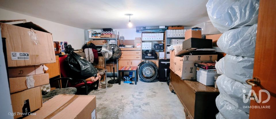 Casa indipendente / Villa 8 locali di 149 m² in Castel di Lama (63082)