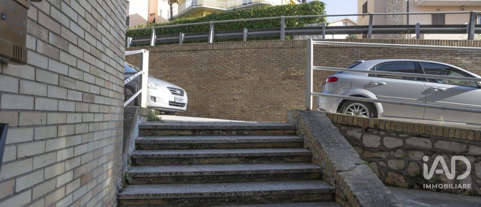 Four-room apartment of 93 m² in Osimo (60027)