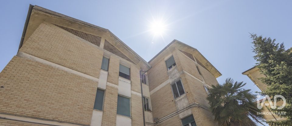 Four-room apartment of 93 m² in Osimo (60027)