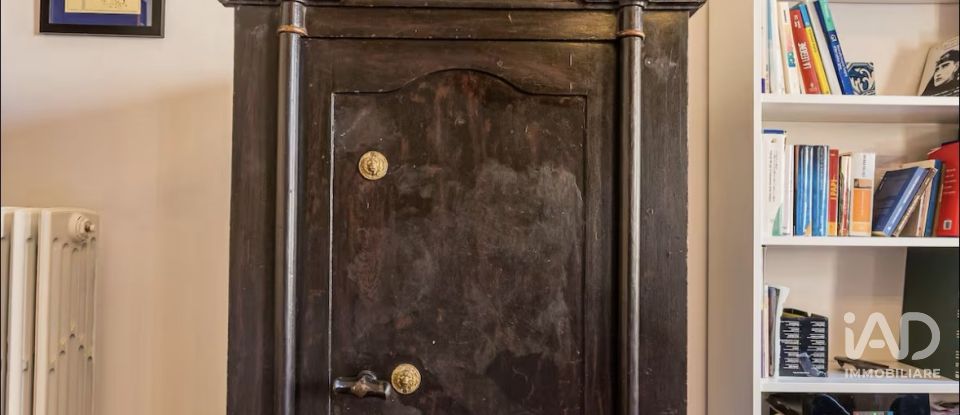 Apartment 9 rooms of 205 m² in Volterra (56048)