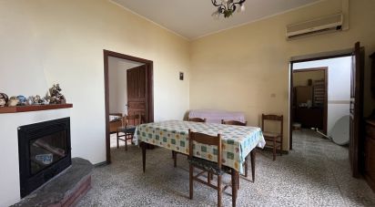 Casa indipendente 6 locali di 91 m² in - (87030)