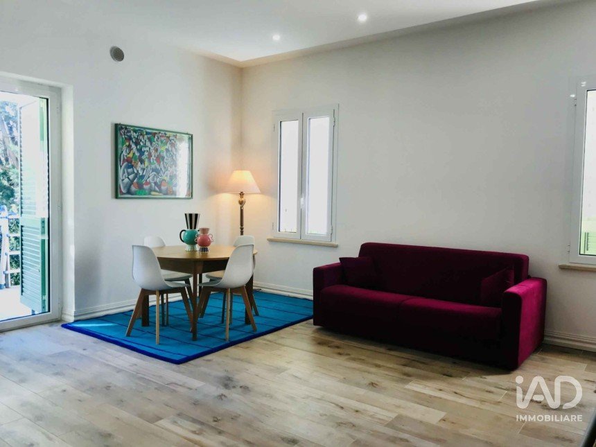 Trilocale di 127 m² a Assisi (06081)