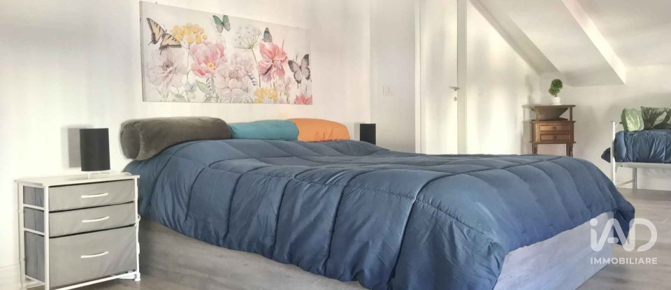 Trilocale di 127 m² a Assisi (06081)