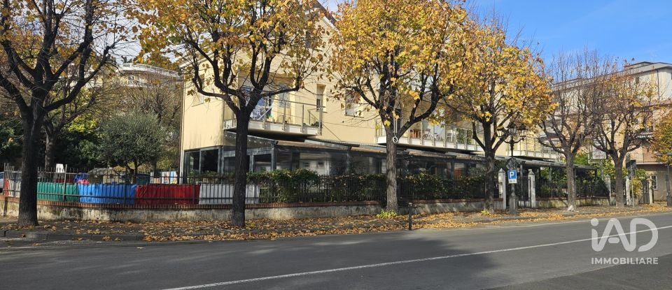 Ristorante di 150 m² in Albenga (17031)