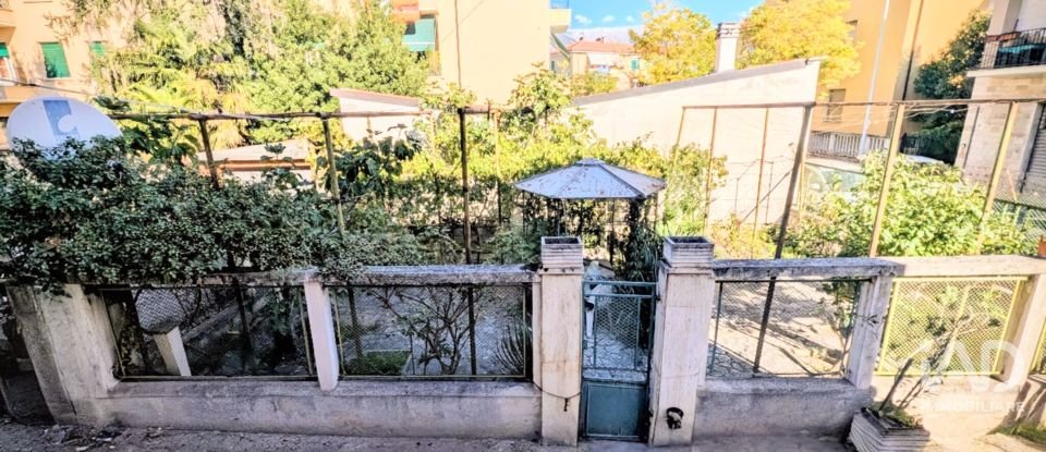 Apartment 9 rooms of 150 m² in Sulmona (67039)