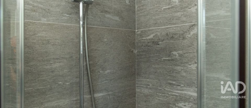 Casale 13 locali di 900 m² in Perugia (06132)