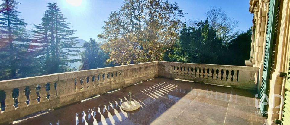 Barn conversion 27 rooms of 3,000 m² in Mignanego (16018)