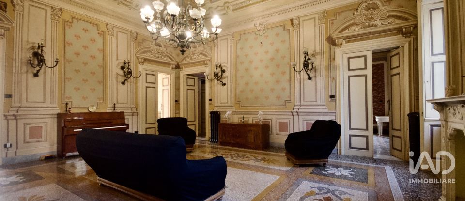 Barn conversion 27 rooms of 3,000 m² in Mignanego (16018)