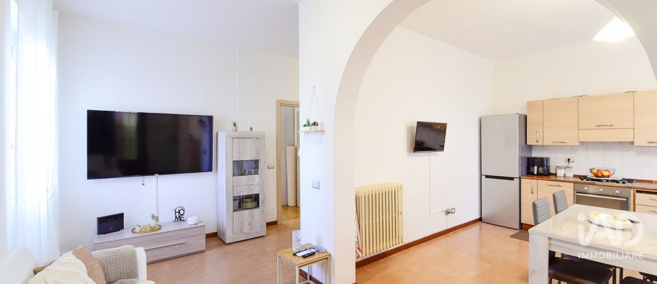 House 4 rooms of 180 m² in Cantù (22063)