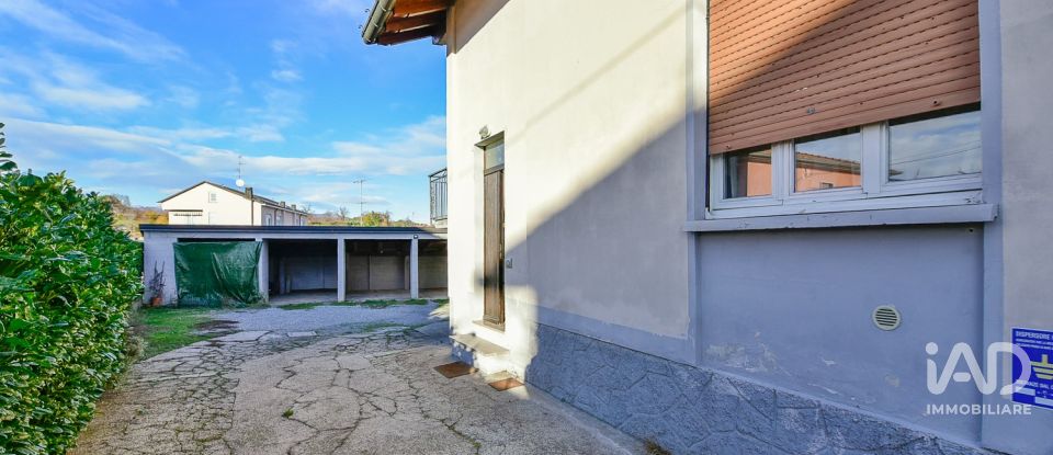 House 4 rooms of 180 m² in Cantù (22063)