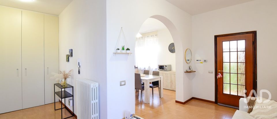 House 4 rooms of 180 m² in Cantù (22063)