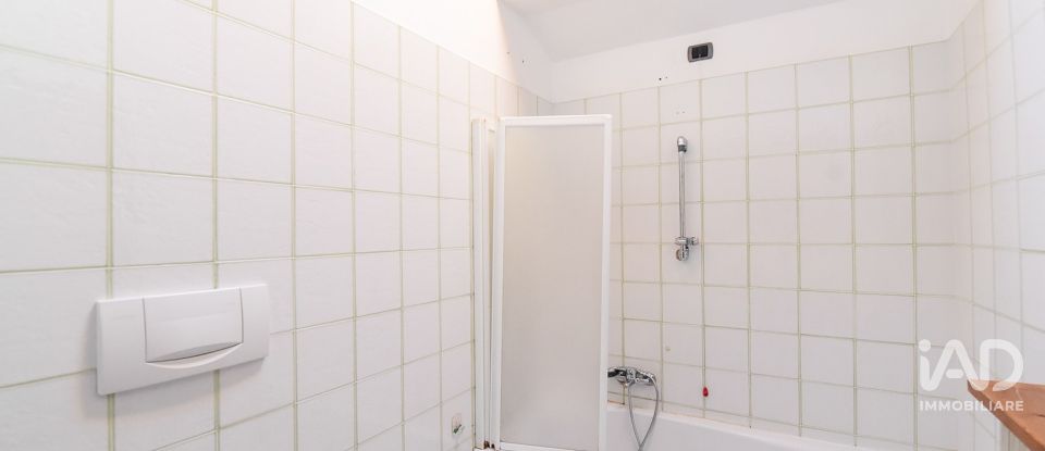 House 4 rooms of 180 m² in Cantù (22063)