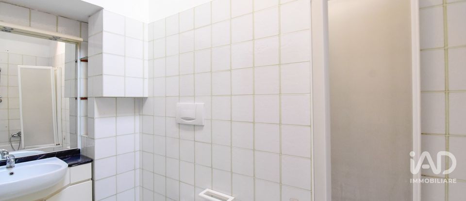 House 4 rooms of 180 m² in Cantù (22063)