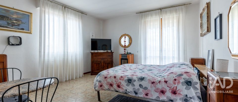 Casa indipendente / Villa 7 locali di 120 m² in Crespina (56040)