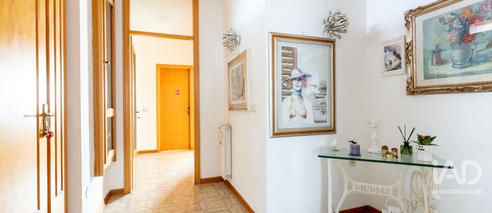 Casa indipendente / Villa 7 locali di 120 m² in Crespina (56040)