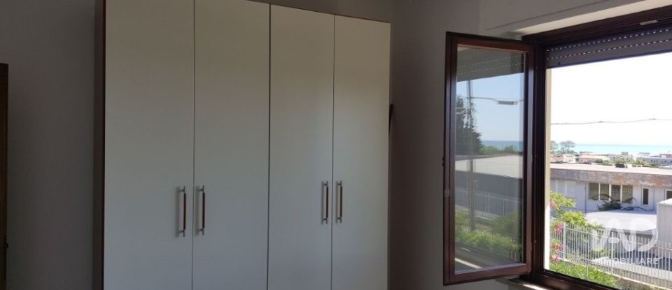 Three-room apartment of 75 m² in Potenza Picena (62018)