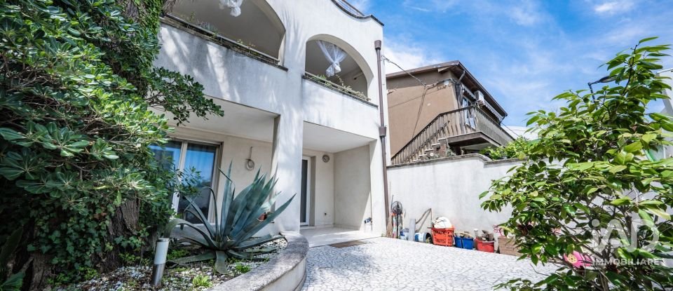 Casale 4 locali di 196 m² in Comacchio (44029)