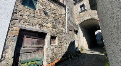 Casa indipendente / Villa 3 locali di 150 m² in Maissana (19010)