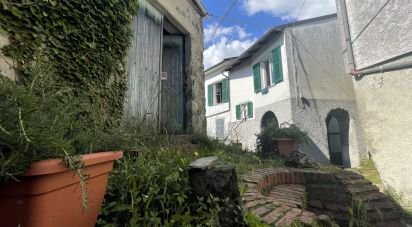 Casa indipendente / Villa 3 locali di 150 m² in Maissana (19010)