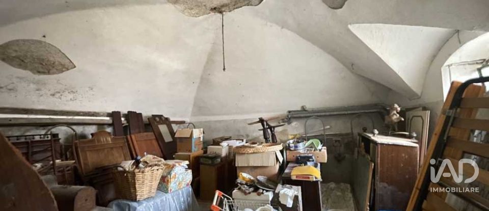 Casa indipendente / Villa 3 locali di 150 m² in Maissana (19010)