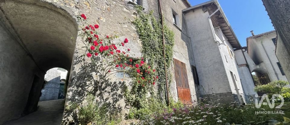 Casa indipendente / Villa 3 locali di 150 m² in Maissana (19010)