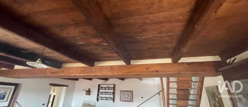 Casa indipendente / Villa 3 locali di 150 m² in Maissana (19010)