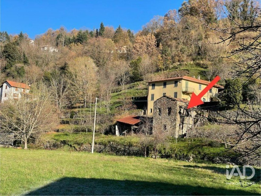 Casa indipendente / Villa 1 locale di 70 m² in Varese Ligure (19028)