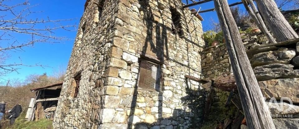 Casa indipendente / Villa 1 locale di 70 m² in Varese Ligure (19028)