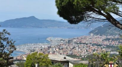 Negozio / locale commerciale di 55 m² in Lavagna (16033)