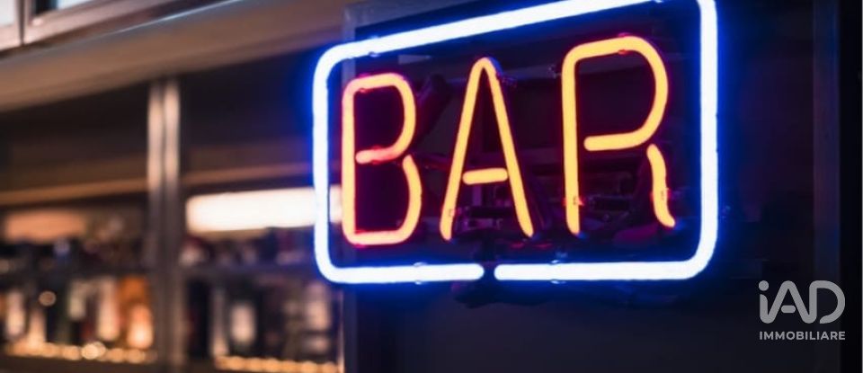 Shop / premises commercial of 55 m² in Lavagna (16033)