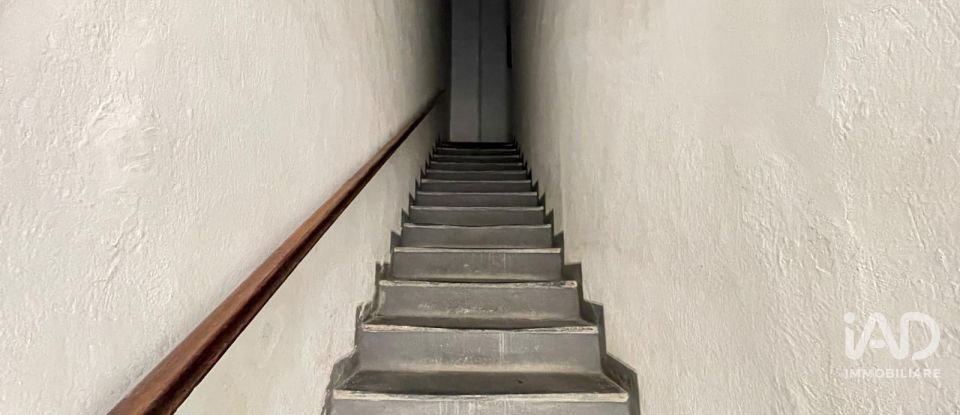 Apartment 5 rooms of 169 m² in Varese Ligure (19028)