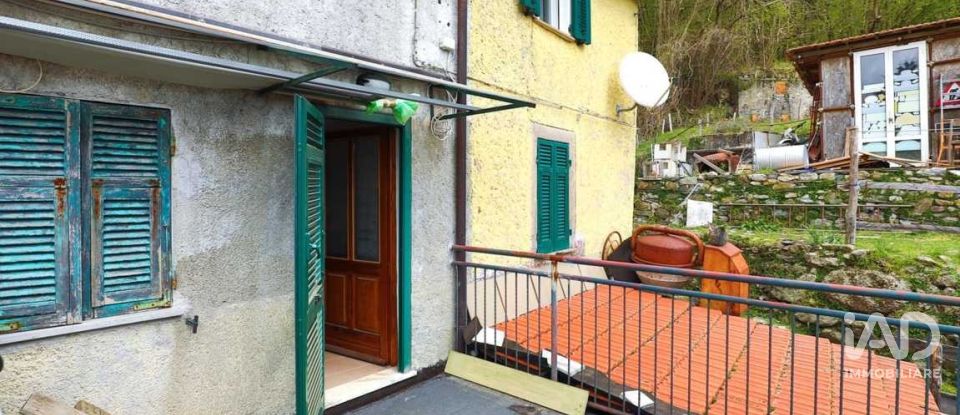 Casa indipendente / Villa 7 locali di 132 m² in Borzonasca (16041)
