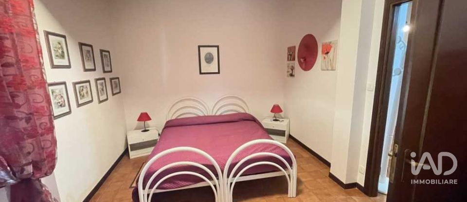 Four-room apartment of 87 m² in Rapallo (16035)