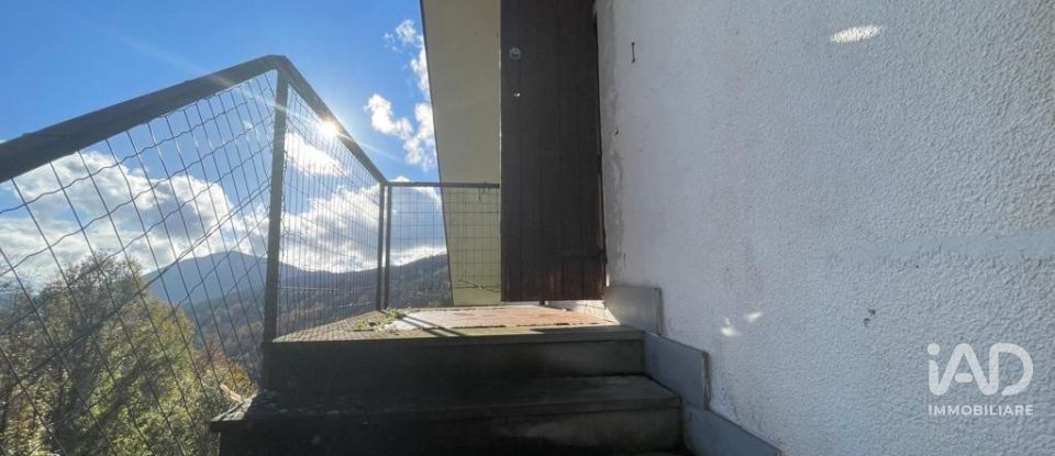 Loft 5 rooms of 109 m² in Varese Ligure (19028)