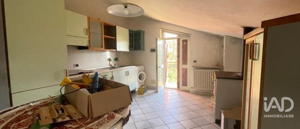 Loft 5 rooms of 109 m² in Varese Ligure (19028)