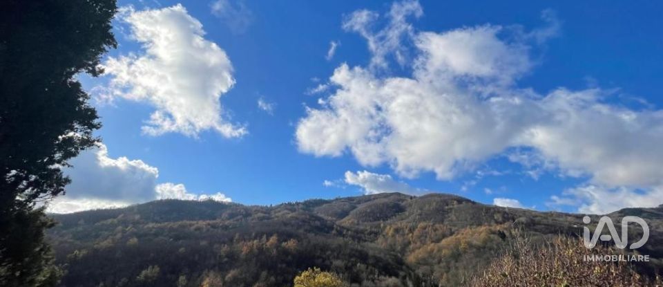 Loft 5 rooms of 109 m² in Varese Ligure (19028)