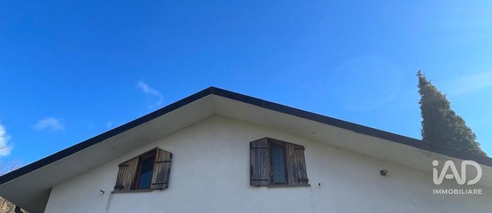 Loft 5 rooms of 109 m² in Varese Ligure (19028)