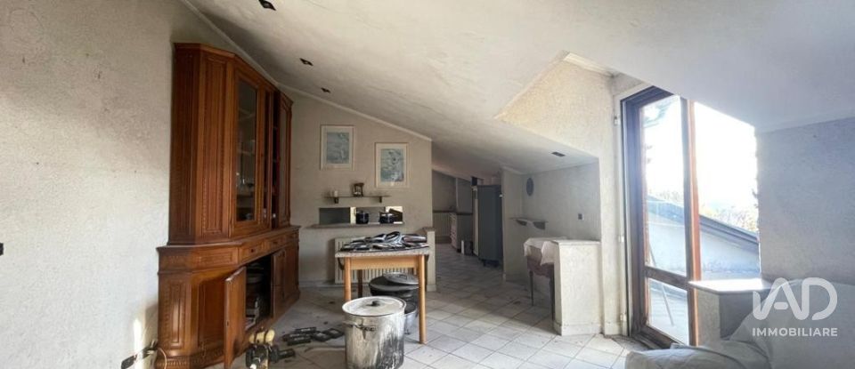 Loft 5 rooms of 109 m² in Varese Ligure (19028)