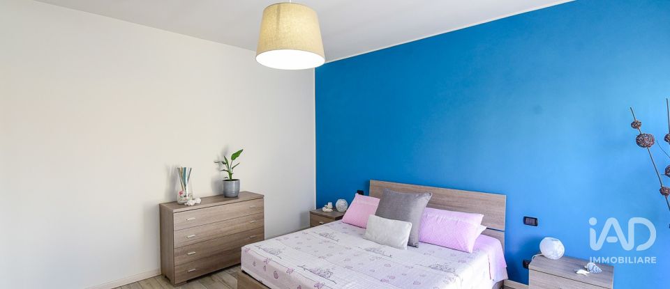 House 4 rooms of 173 m² in Meda (20821)