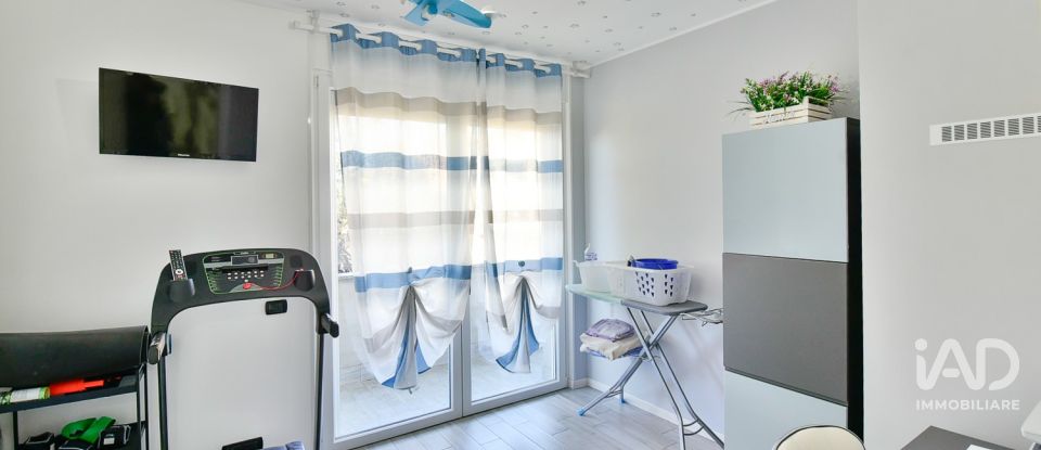 House 4 rooms of 173 m² in Meda (20821)