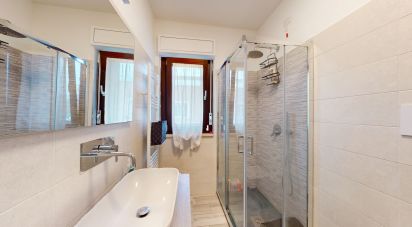 Two-room apartment of 60 m² in Foligno (06034)